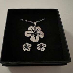 Hawaiian Stainless Steel Hibiscus necklace & earring set